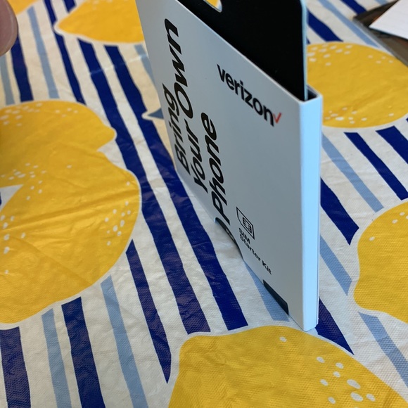 🔔NEW🔔 Verizon SIM Starter Kit - Picture 3 of 4